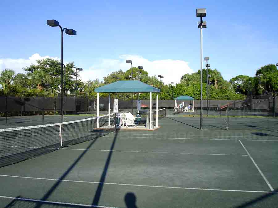 STERLING OAKS Tennis Courts